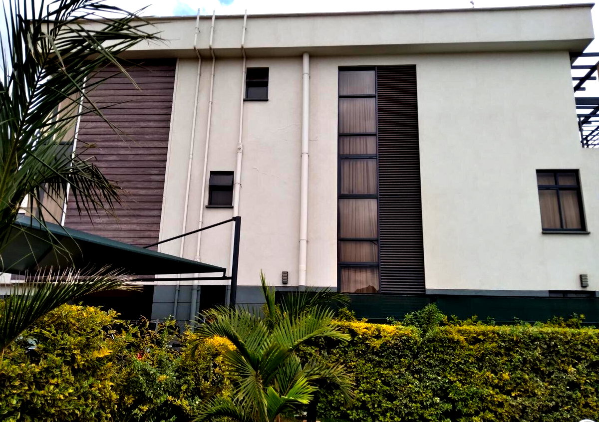 Brand New 4BR Townhouse with Pool & Gym - Loresho