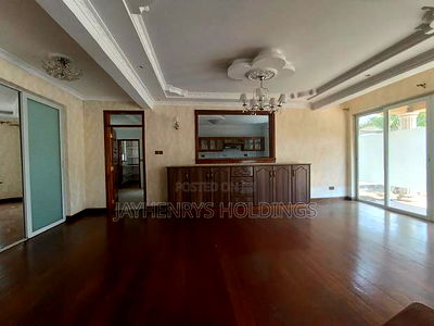 5bdrm House in Roysambu for sale - Image 4