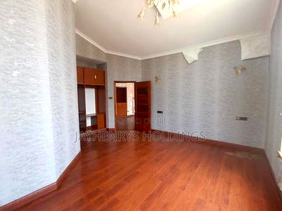 5bdrm House in Roysambu for sale - Image 15