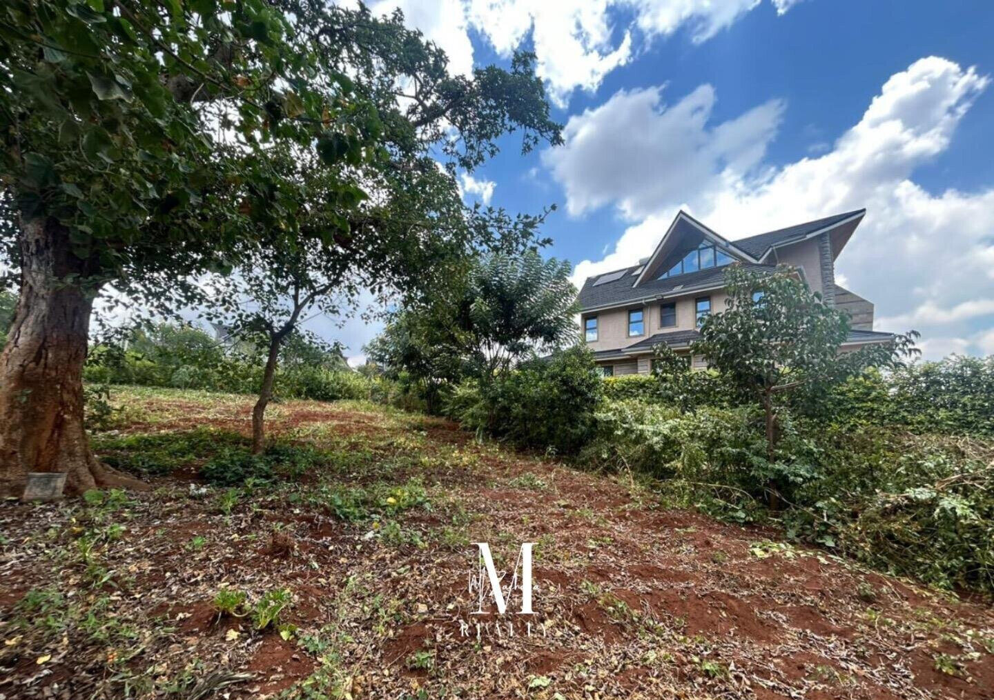 Quarter Acre Serviced Plot