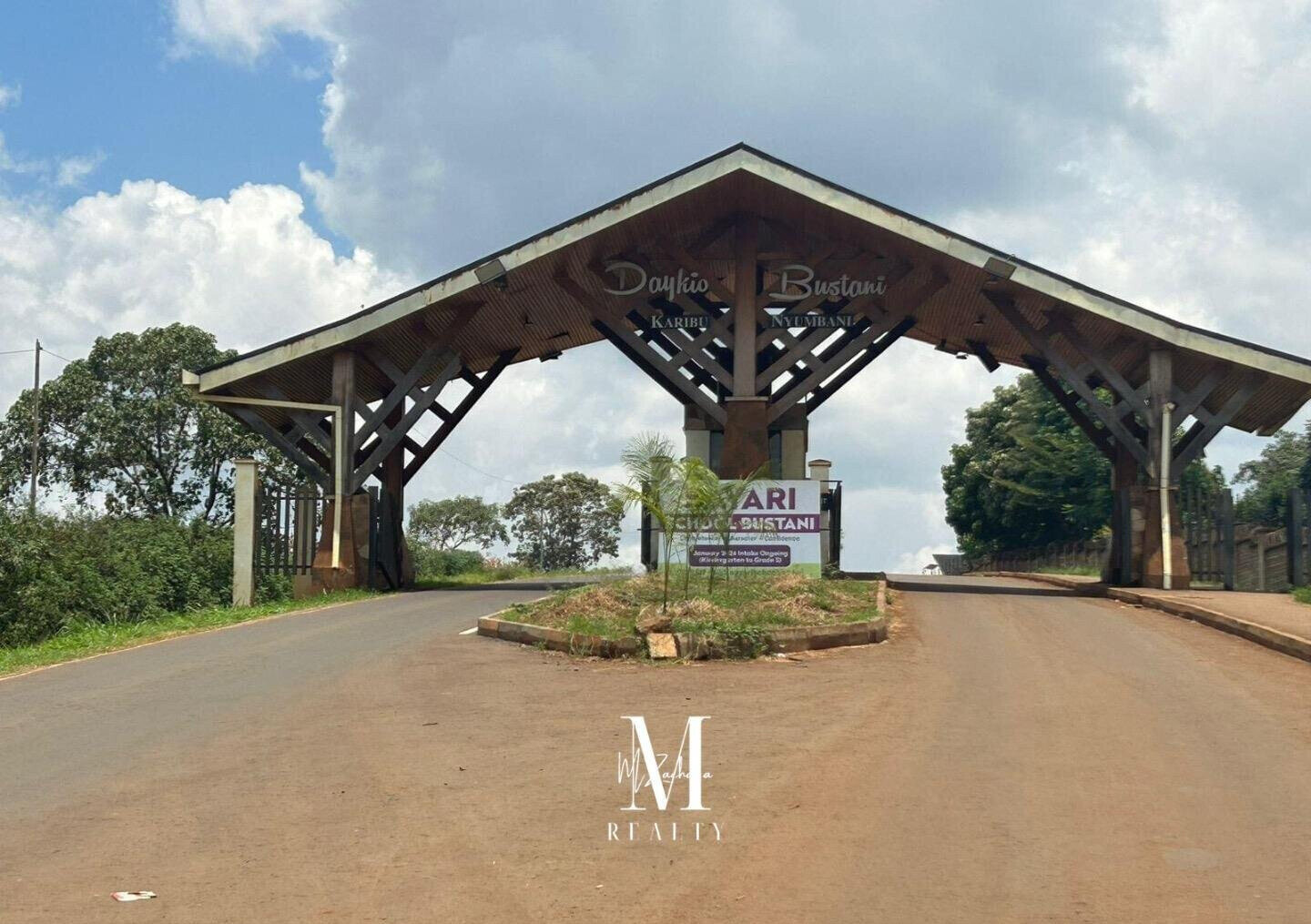 Quarter Acre Serviced Plot