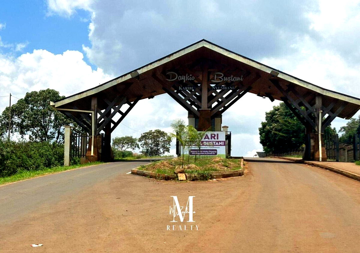 Quarter Acre Serviced Plot