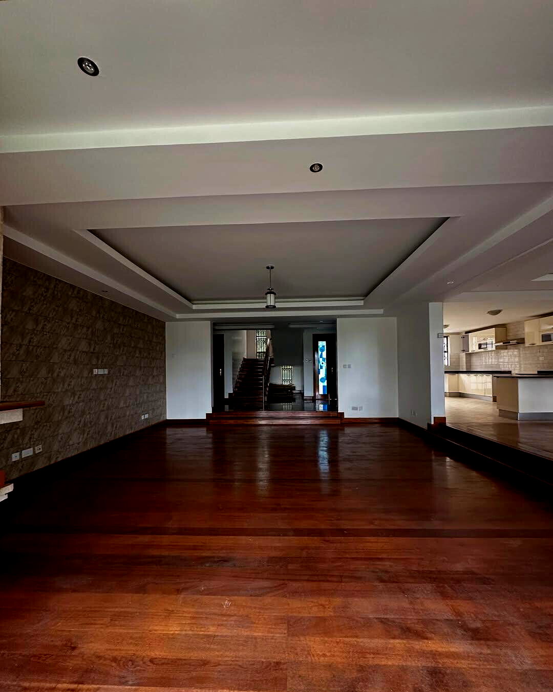 5BR All-Ensuite Townhouse on Majimazuri Road - Lavington