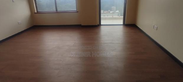 4bdrm Duplex in Westlands for Sale