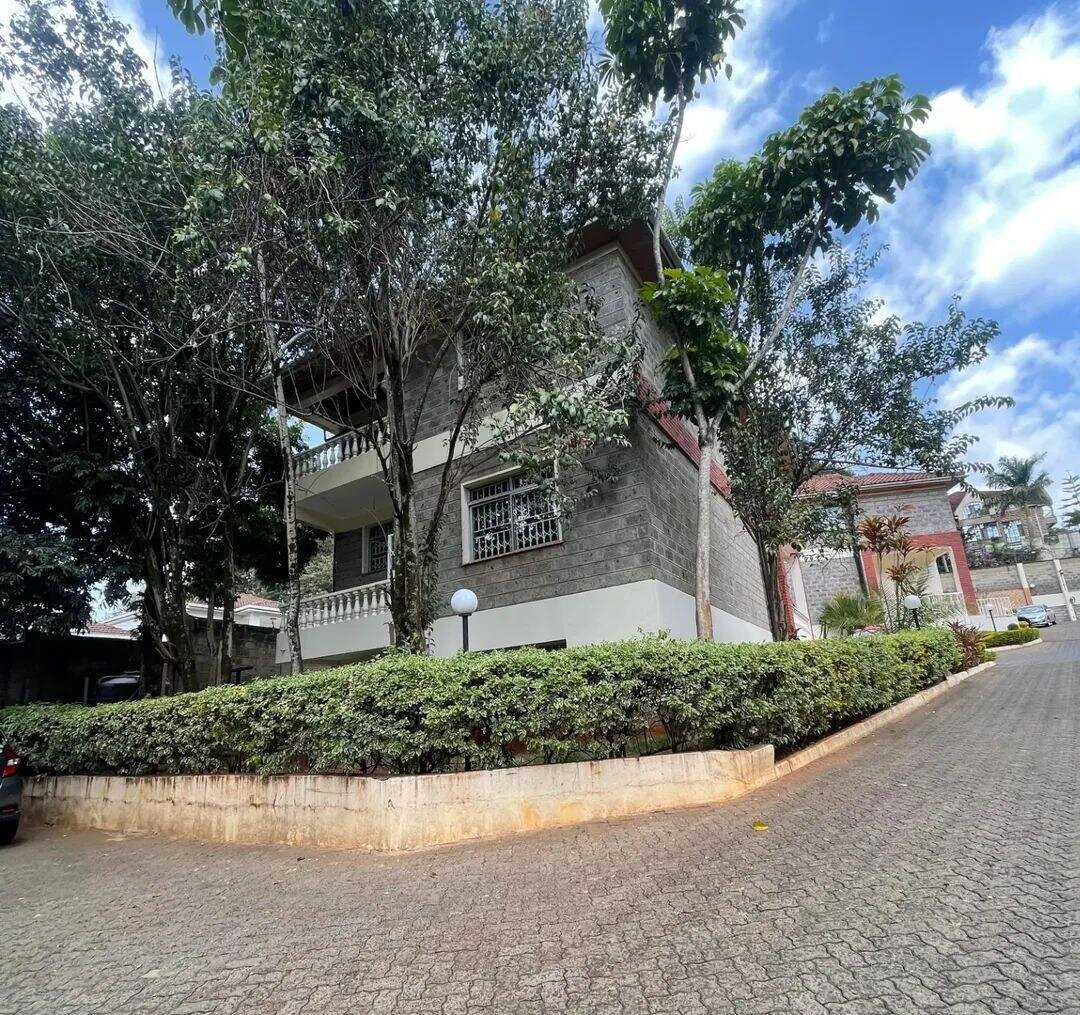 KSh 55M 5BR Townhouse with Garden