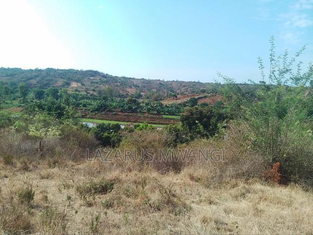 10 Acres of Land Good for Hotel Near Makutano Mwea