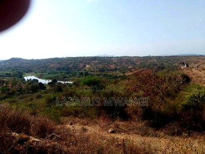 10 Acres of Land Good for Hotel Near Makutano Mwea - Image 18