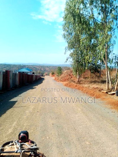 10 Acres of Land Good for Hotel Near Makutano Mwea - Image 17