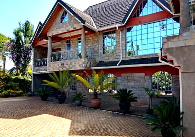 5 En-Suite Bedrooms on 0.1776 Ha in Gated Community - Kitisuru