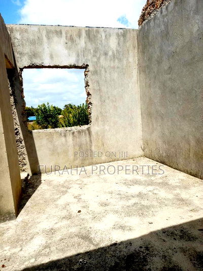 8bdrm Bungalow in Kikambala for sale - Image 7