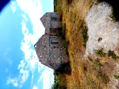 8bdrm Bungalow in Kikambala for sale - Image 2