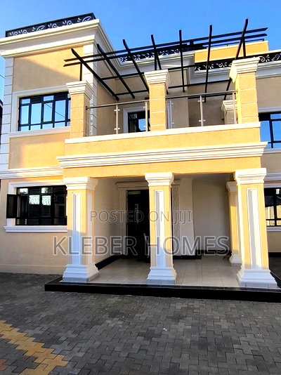 7bdrm Townhouse/Terrace in Kenyatta Road for sale - Image 1