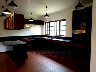 5bdrm Townhouse in Karen for Rent - Image 8