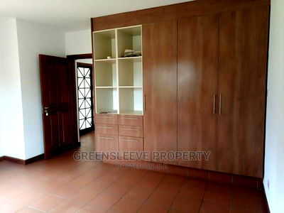 5bdrm Townhouse in Karen for Rent - Image 4