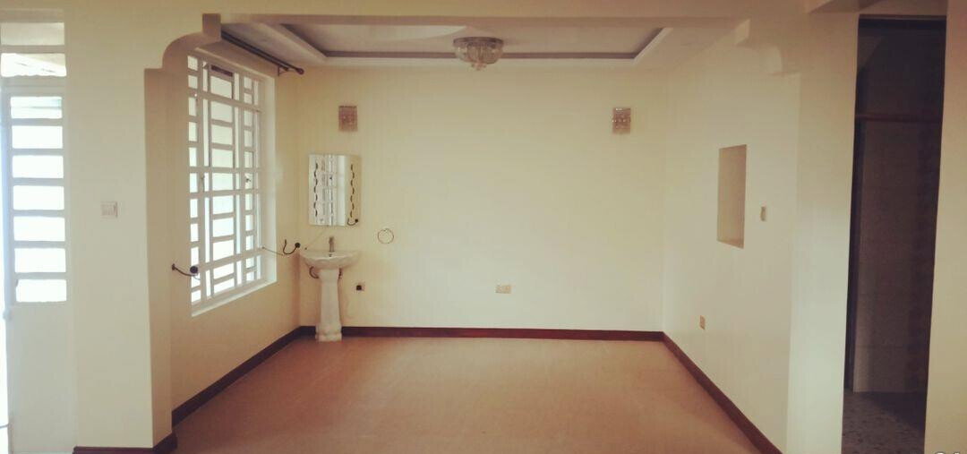 7-Bedroom Newly Built Townhouse with Borehole – Langata