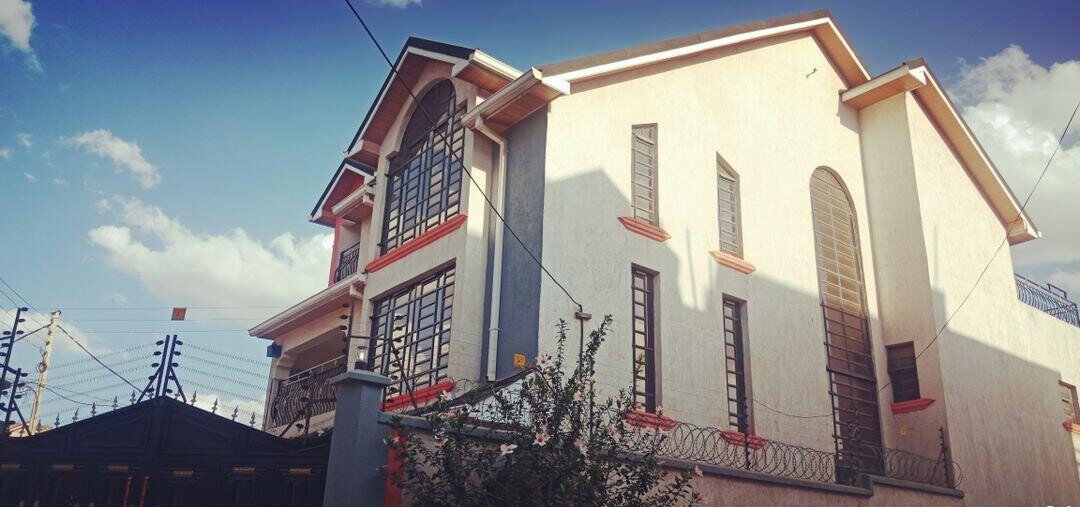 7-Bedroom Newly Built Townhouse with Borehole – Langata