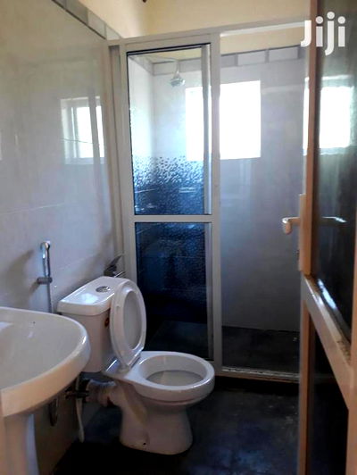 For Sale 4 Bedrooms Town Houses Kilifi - Image 5