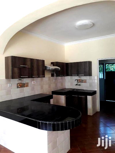 For Sale 4 Bedrooms Town Houses Kilifi - Image 6