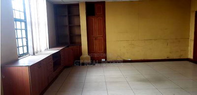 Warehouse on 1st Floor or Commercial Space to Let - Image 8