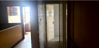 Warehouse on 1st Floor or Commercial Space to Let - Image 6