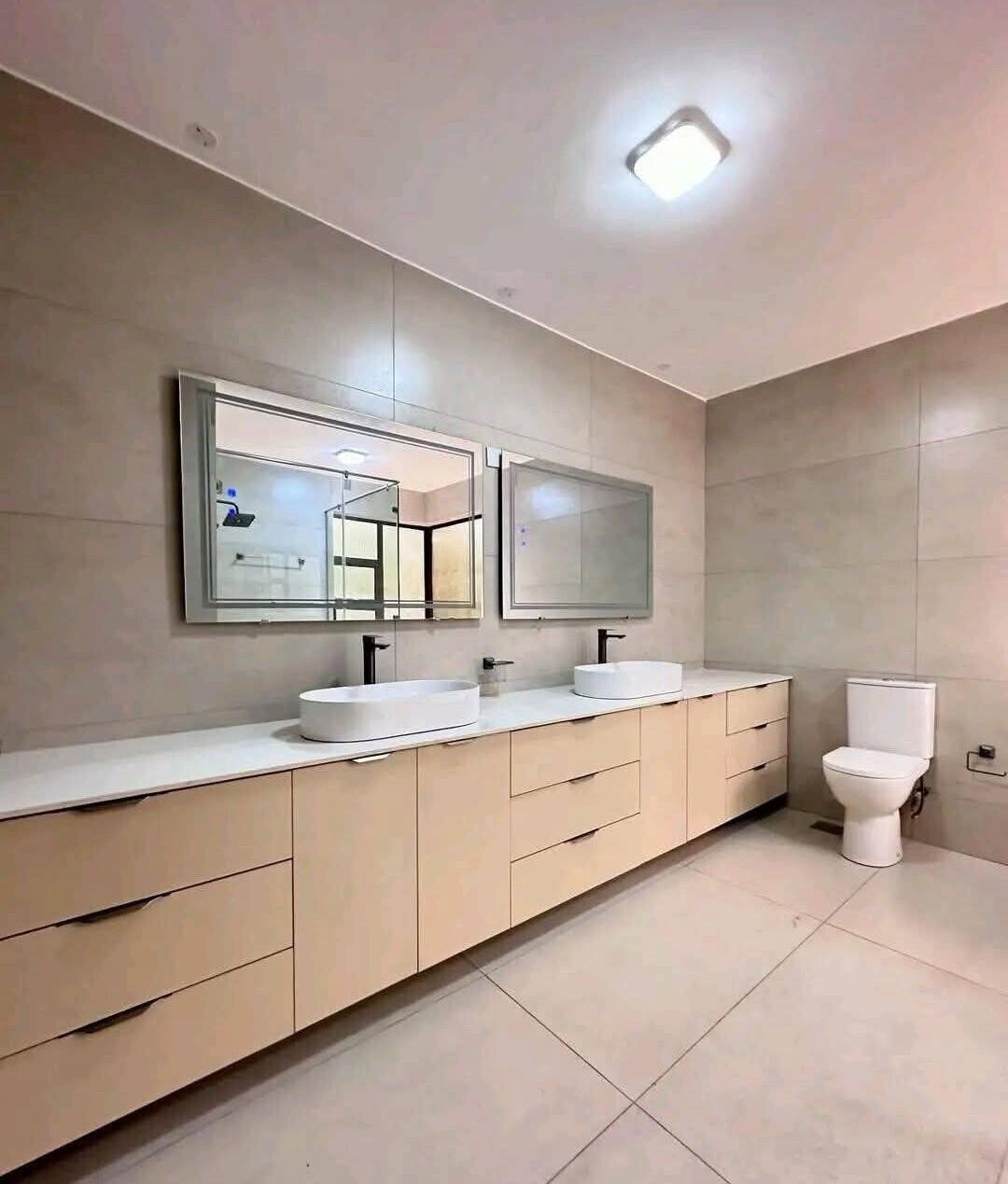 6-Bed Townhouse in Exclusive 3-Home Gated Estate – Karen