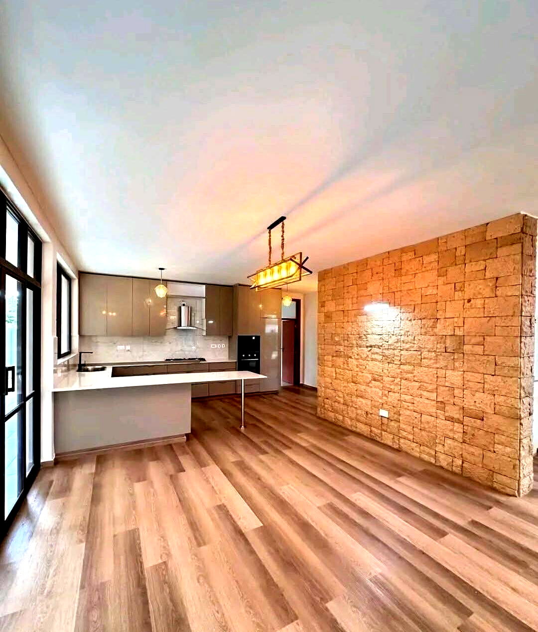 6-Bed Townhouse in Exclusive 3-Home Gated Estate – Karen