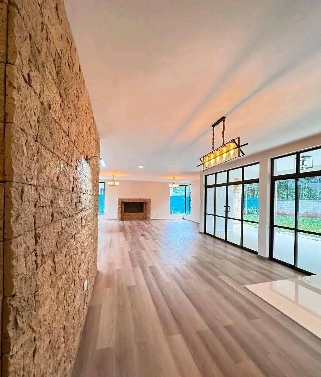 6-Bed Townhouse in Exclusive 3-Home Gated Estate – Karen