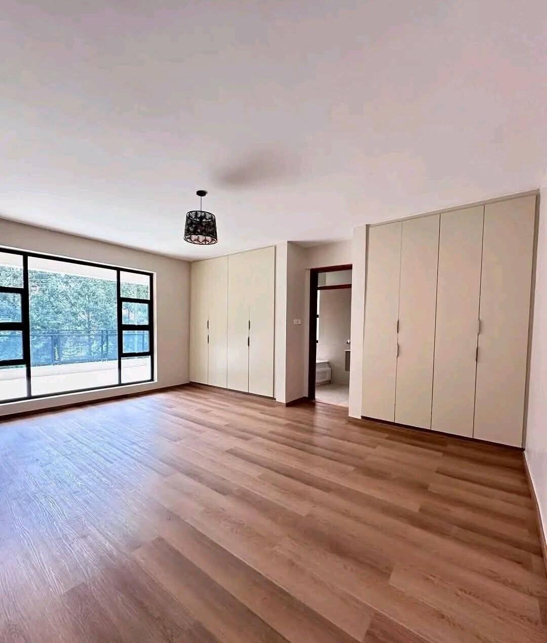 6-Bed Townhouse in Exclusive 3-Home Gated Estate – Karen