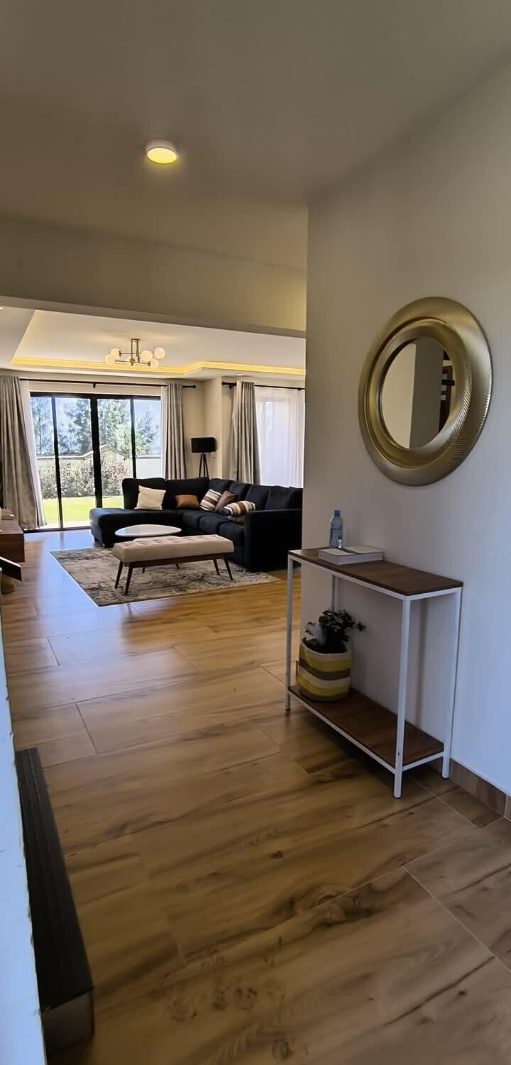 4BR Ensuite Townhouse with DSQ - Machakos Junction