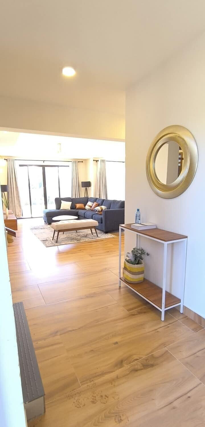 4BR Ensuite Townhouse with DSQ - Machakos Junction