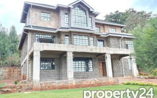KSh 40M Garden Plot with Parking - Kerarapon