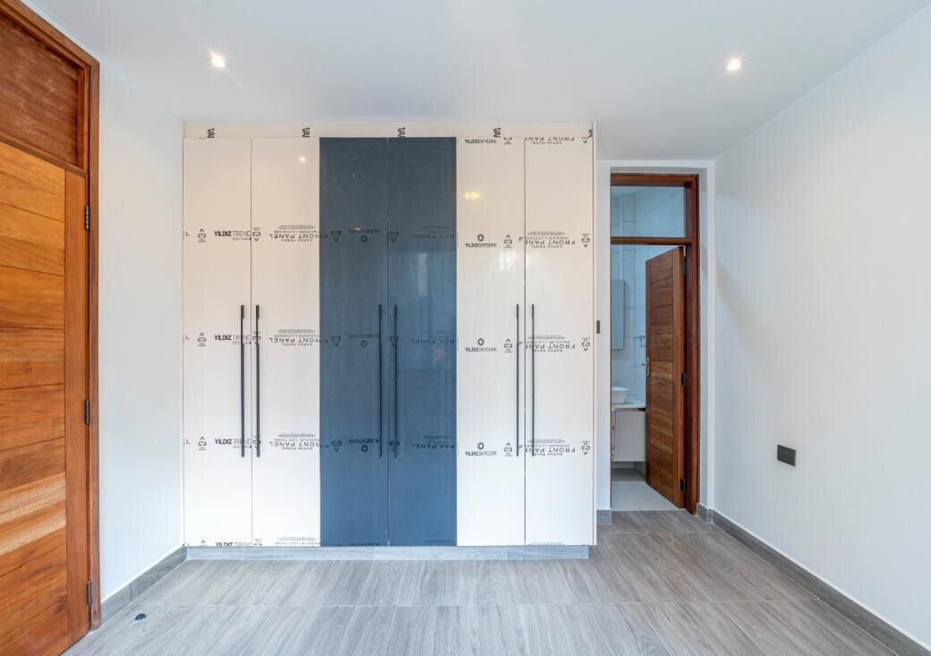 New 5-Bed Townhouse with Sunken Lounge & DSQ - Lavington