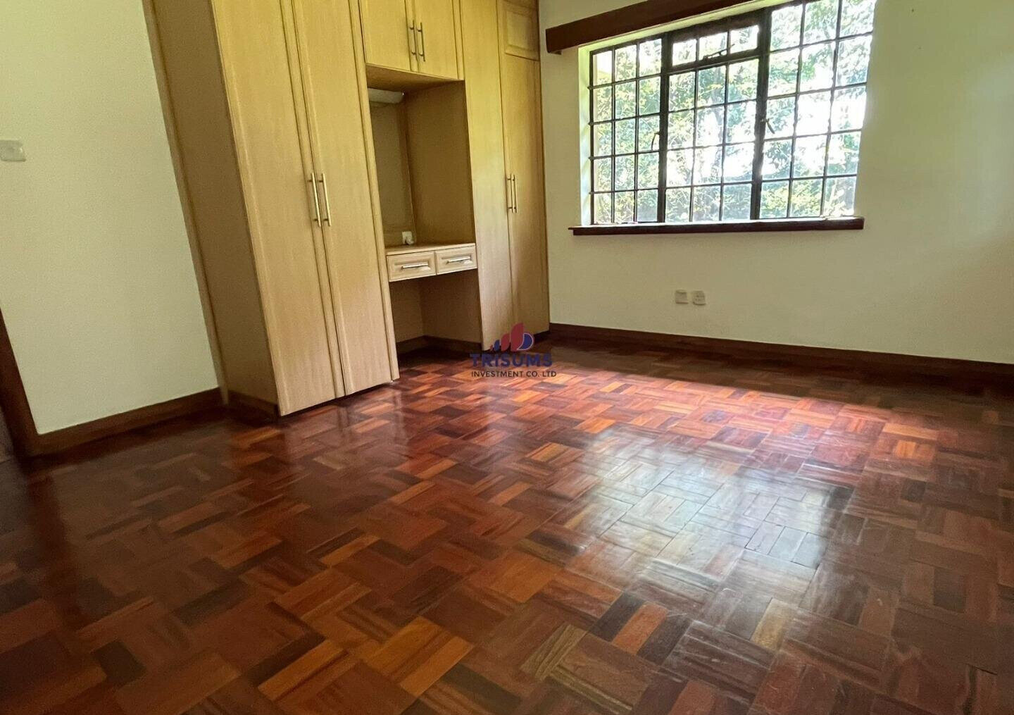 5BR Haven with Parking at KSh 350K