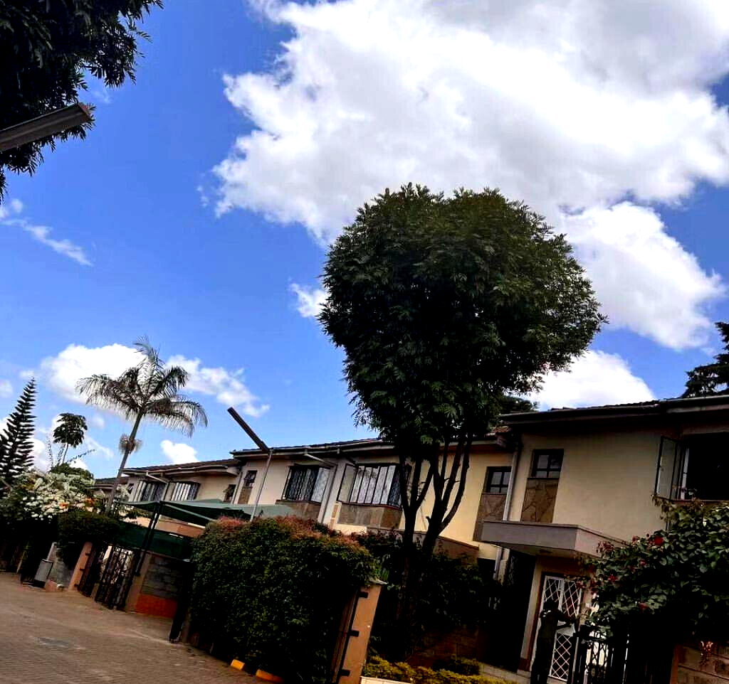 4BR Townhouse with Pool & Gym in Gated Lavington Compound
