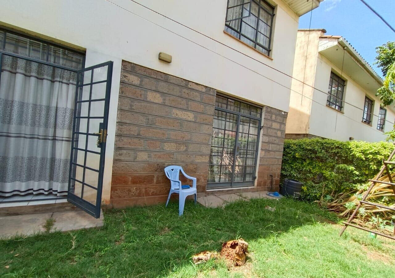 4BR Townhouse with Private Garden & Backup Power - Mombasa Rd