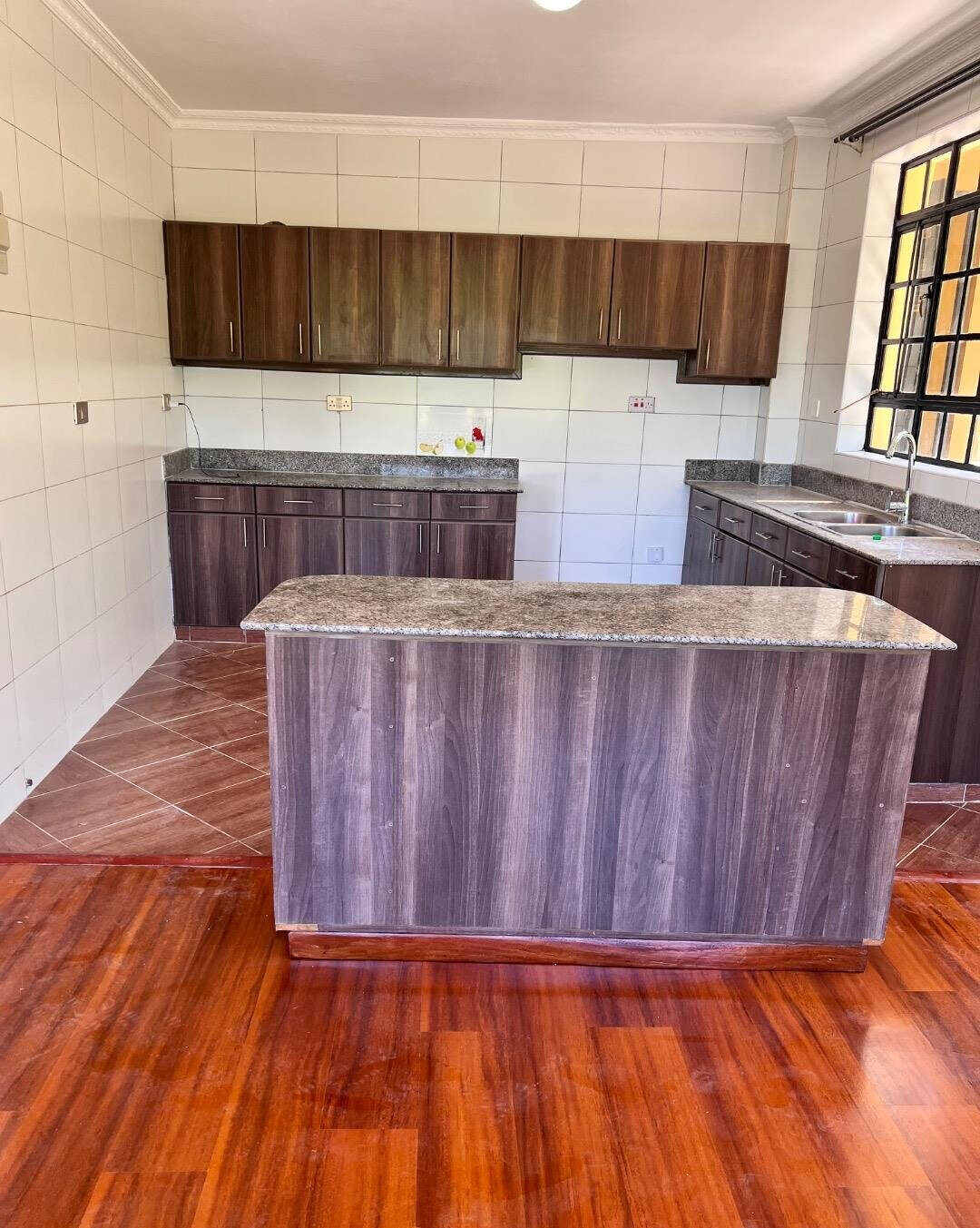 4BR All-Ensuite Villa with Pool & Jacuzzi – Redhill, Limuru Rd