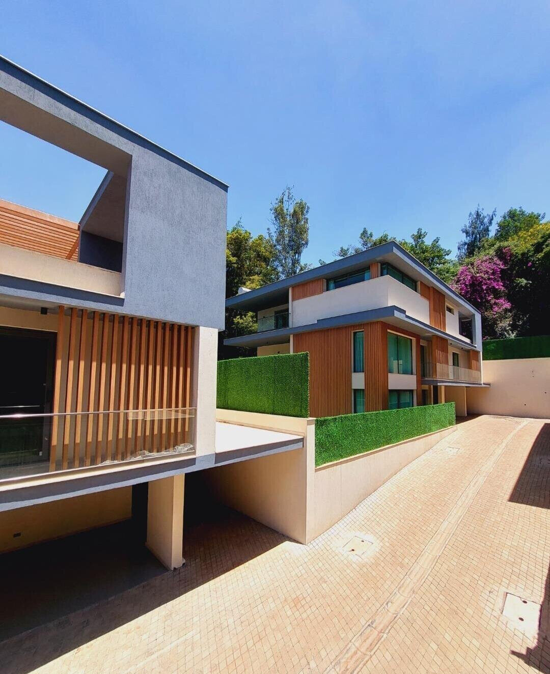 5-Ensuite Villa with Private Garden & Borehole - Lavington