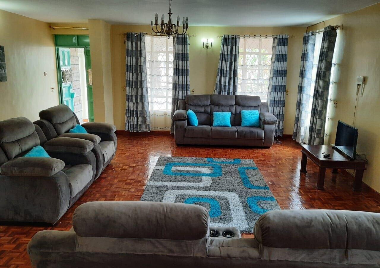 5BR All-Ensuite Townhouse with Garden & Gated Community - Nkoroi, Ngong