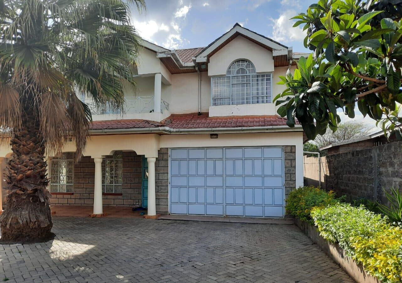 5BR All-Ensuite Townhouse with Garden & Gated Community - Nkoroi, Ngong