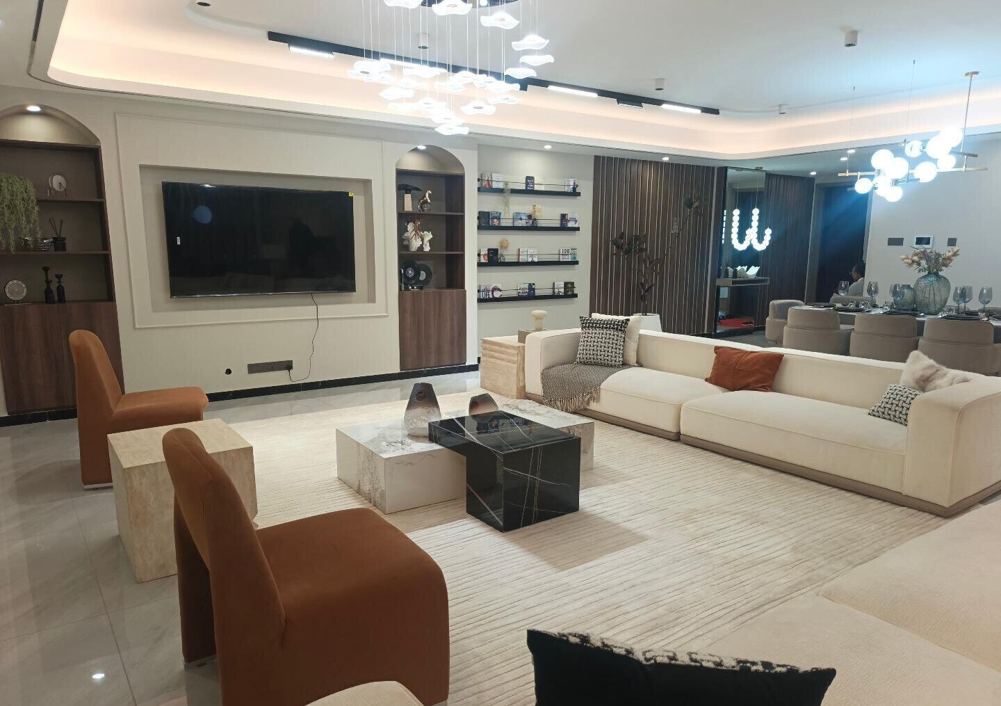 5BR En-Suite with Study, Heated Pool & Gym - Kileleshwa
