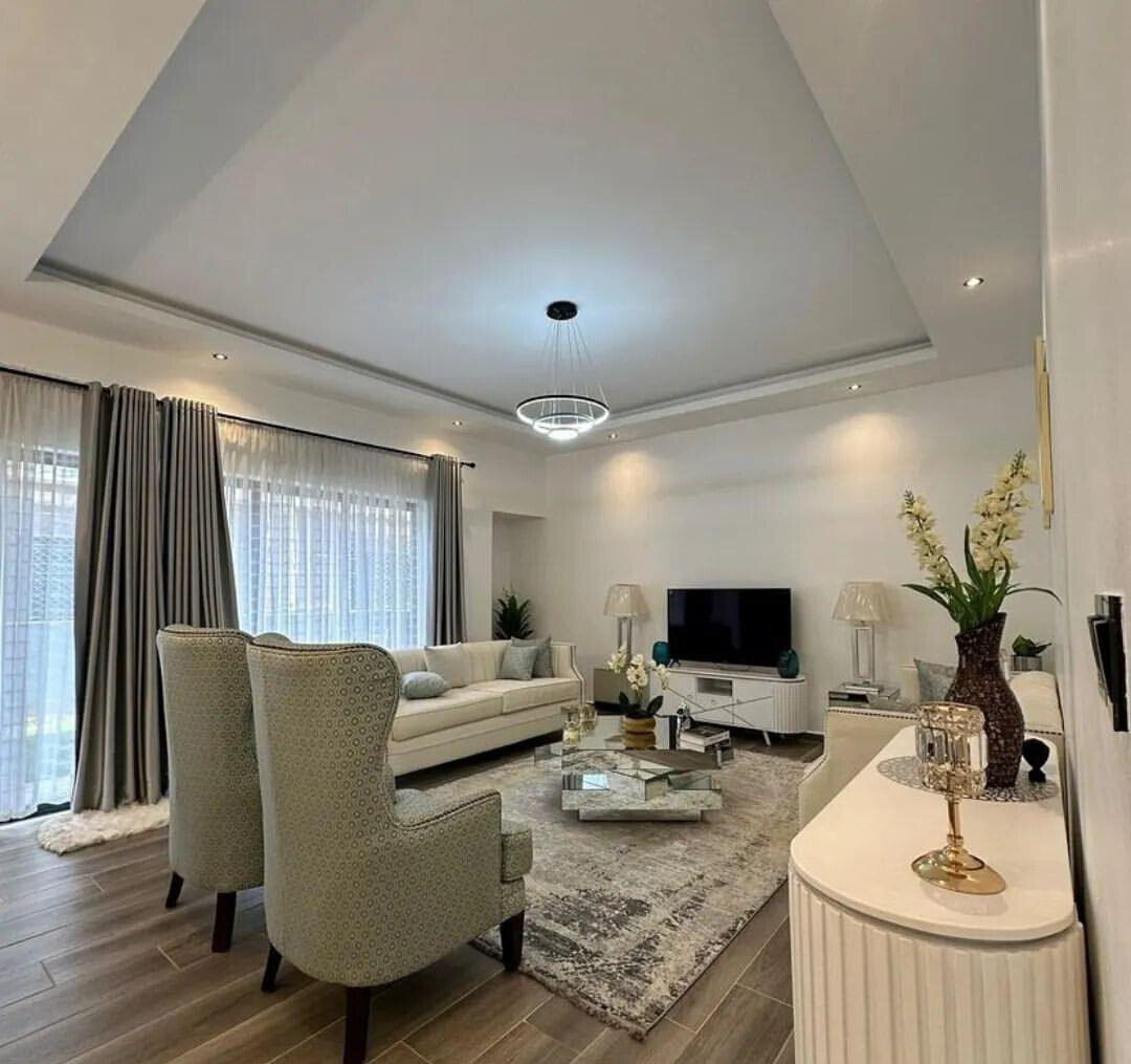 4BR Townhouse with DSQ & Backyard Garden - South C Gated