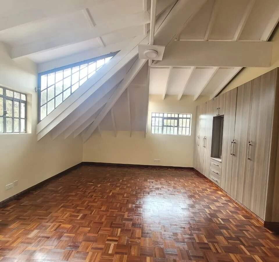 Newly Renovated 6-Bed Standalone House on Half-Acre – Karen