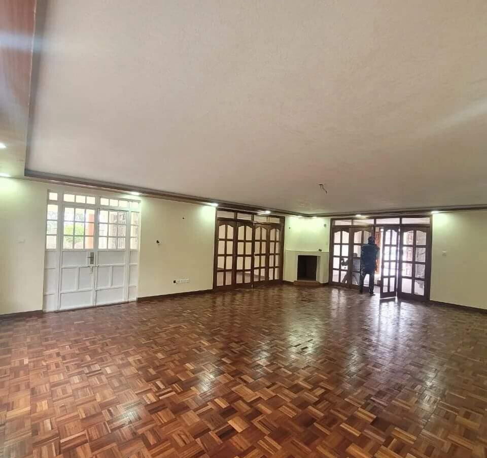 Newly Renovated 6-Bed Standalone House on Half-Acre – Karen