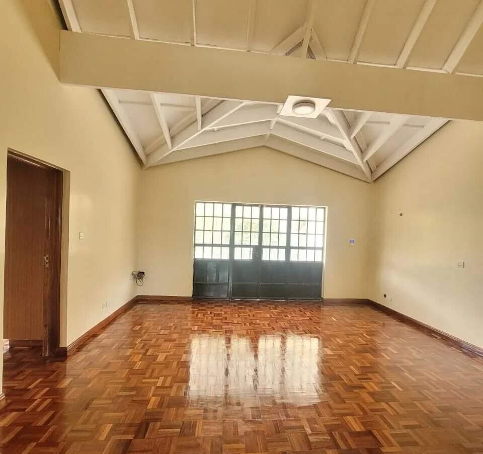 Newly Renovated 6-Bed Standalone House on Half-Acre – Karen