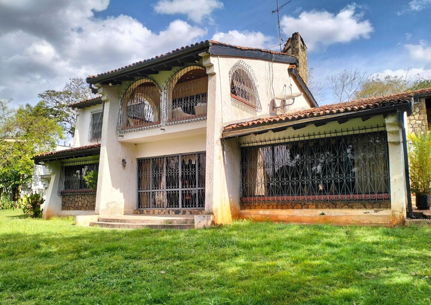 0.2 Acre Lavington Plot with Garden