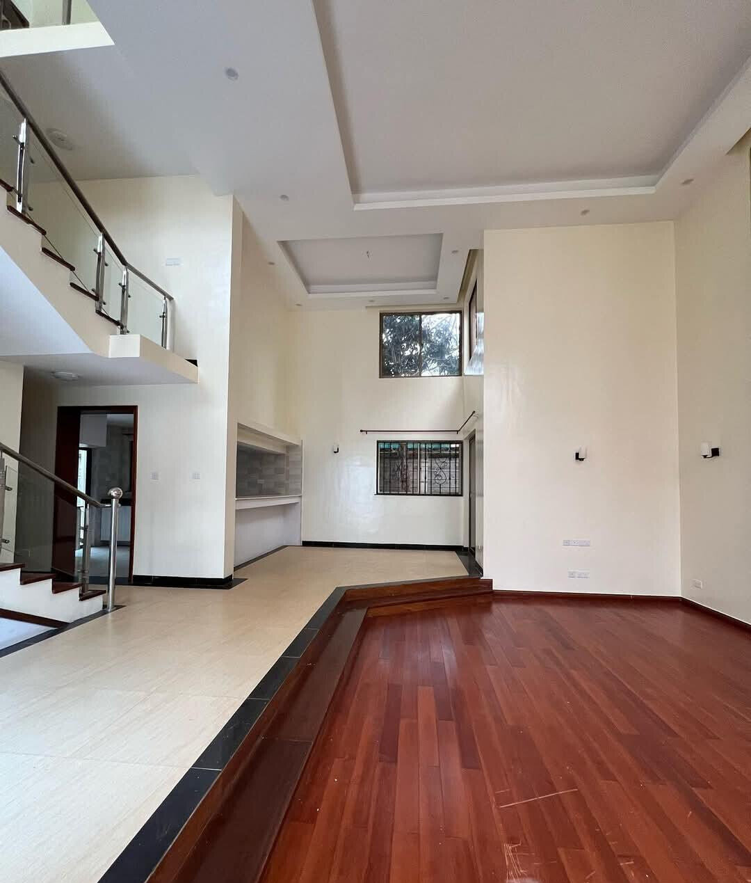 New 5-Ensuite Villa with Office & Playroom - Lavington