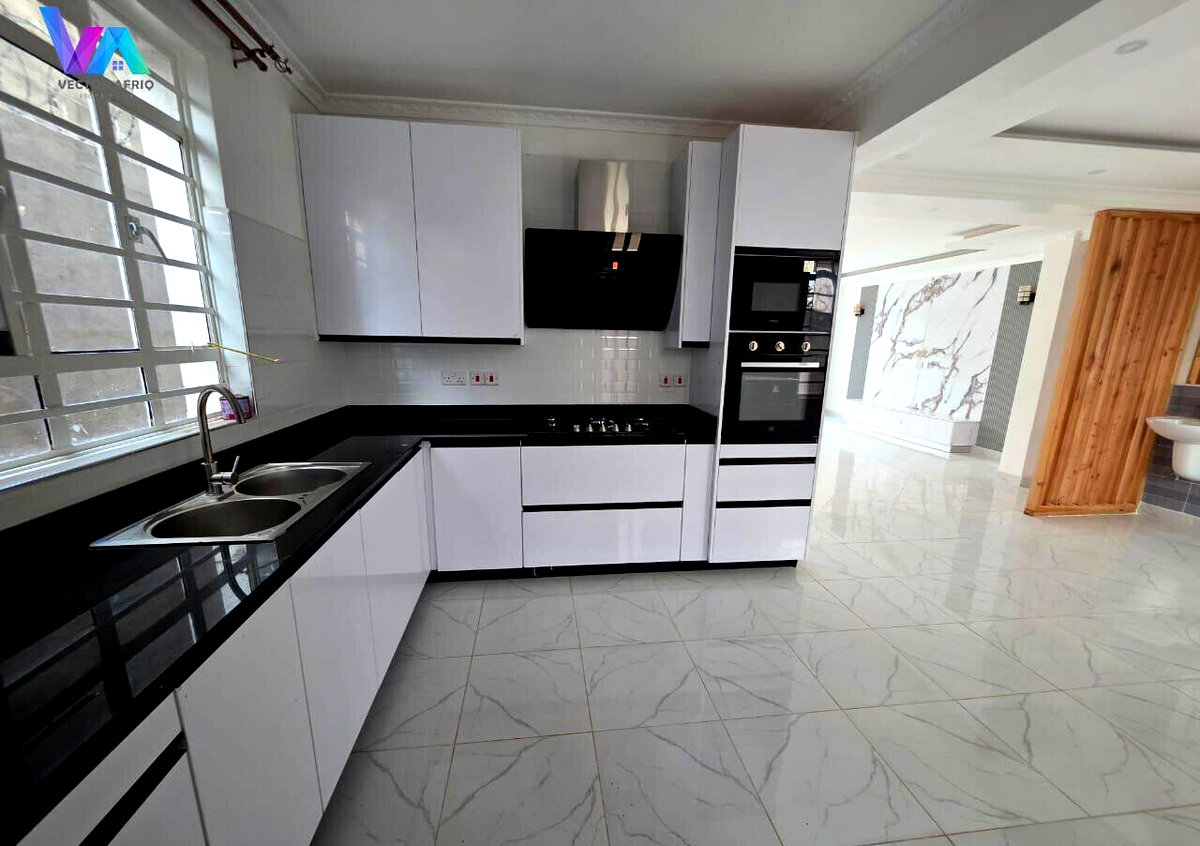 4BR Townhouse with Garden for KSh 15M