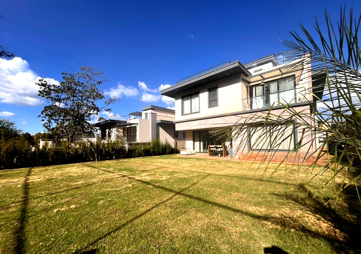 4BR All-Ensuite Townhouse with Generator & Borehole - Loresho