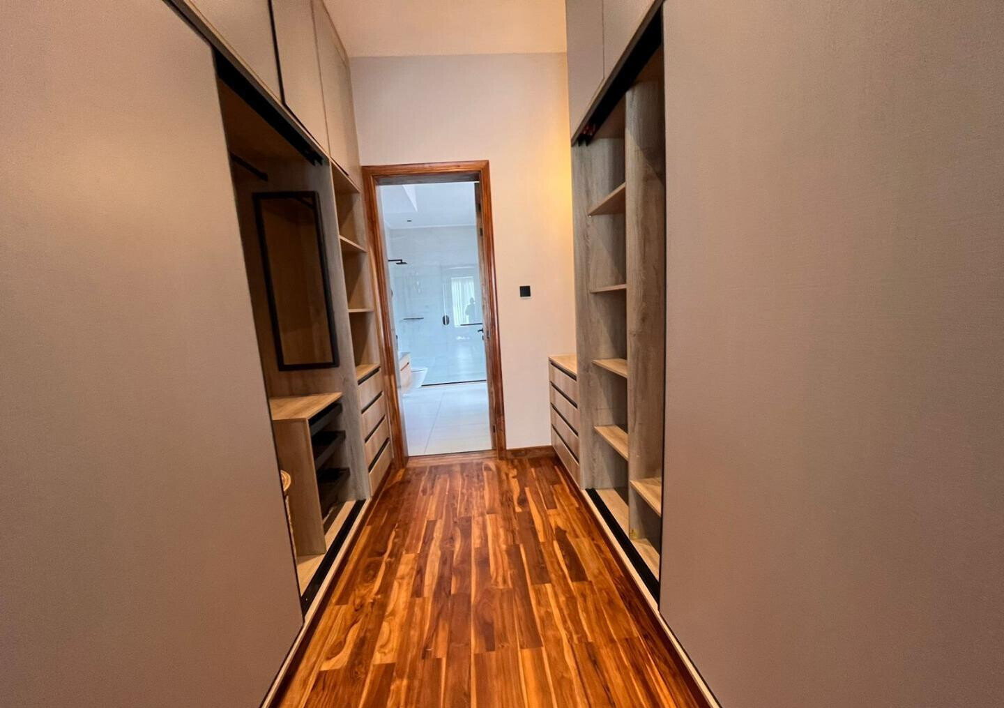 4BR All-Ensuite Townhouse with Generator & Borehole - Loresho