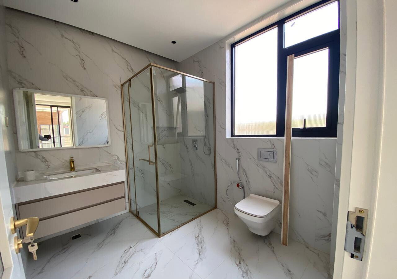 5-Ensuite Townhouse with DSQ & Solar on 0.4 Acre - Lavington